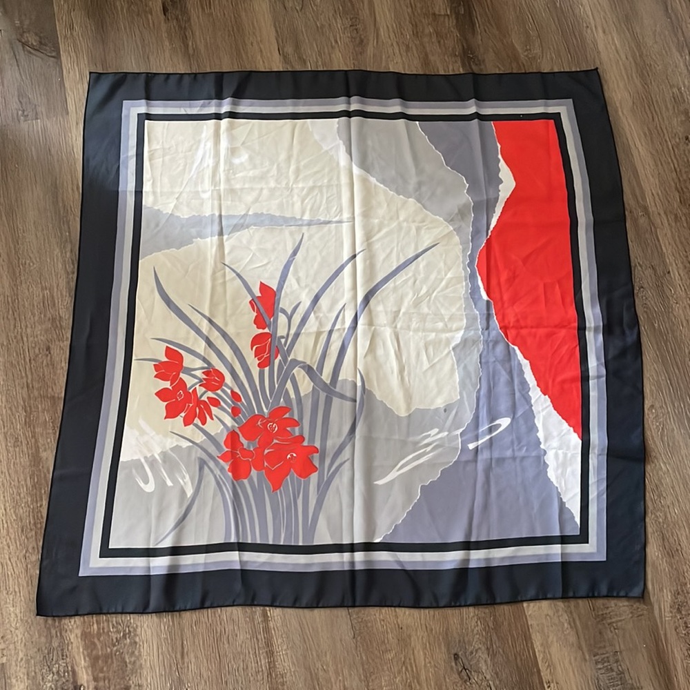 🌸 Vintage 33” Square Scarf Red Floral Abstract Botanical Black Gray